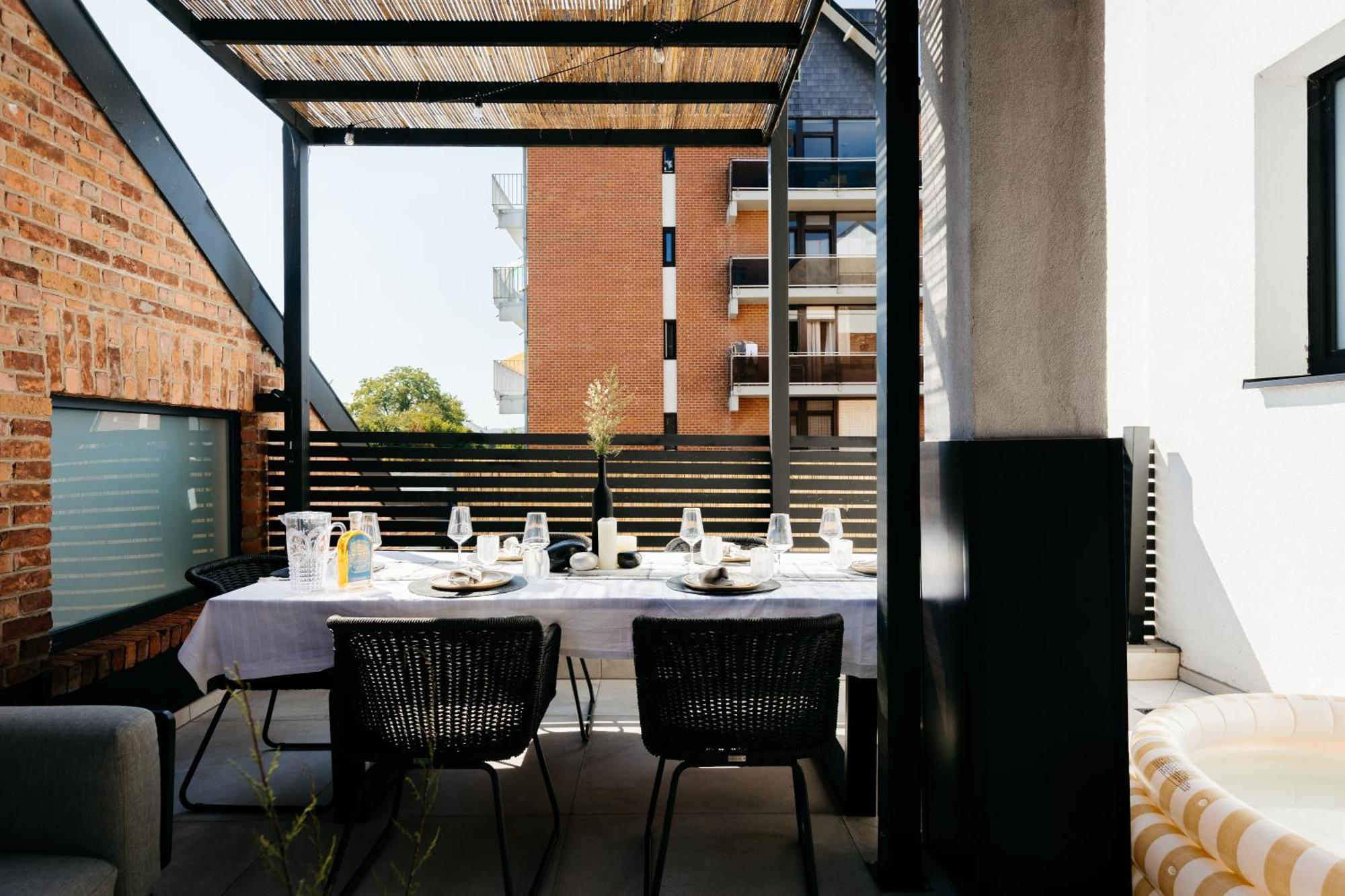 The Edgewater Suites - Park View Namur Exterior foto