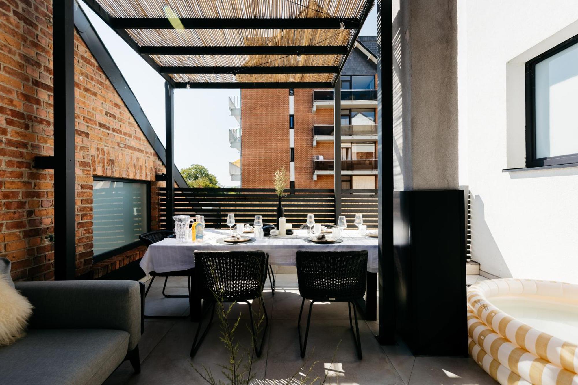 The Edgewater Suites - Park View Namur Exterior foto